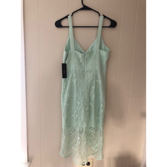 Lulu’s Lace Dress - Picture 4 of 6